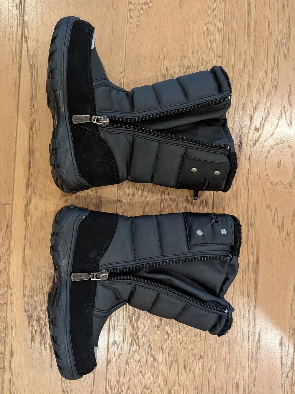 5 Pair Boys Shoes Bundle Size 9/10 , Spider-Man Sneakers, Western Chief Boots